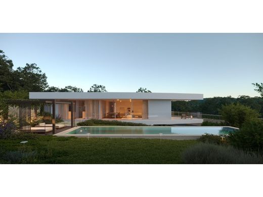 Land in Sintra, Lisbon