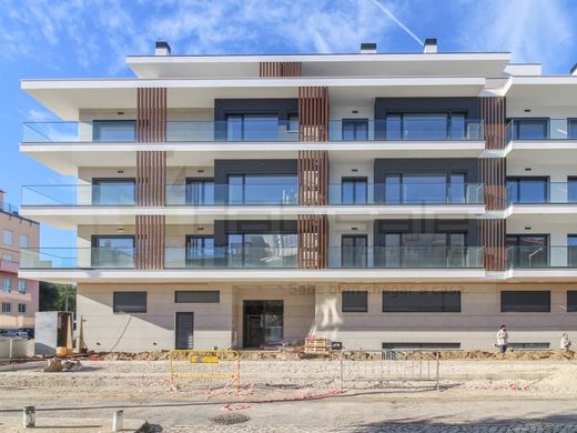 Apartment in Almada, Distrito de Setúbal