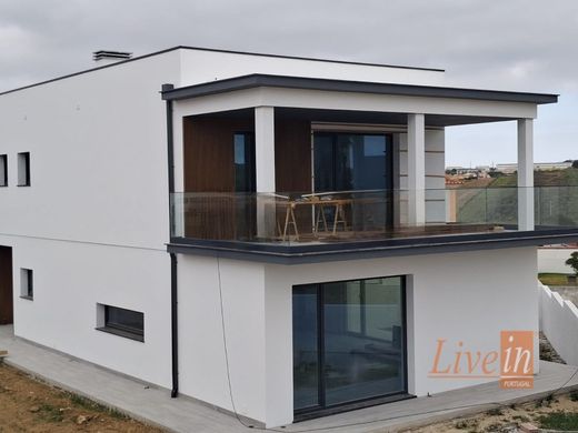 Torres Vedras, Distrito de Lisboaの一戸建て住宅