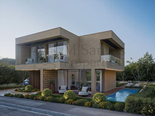 Luksusowy dom w Charneca de Caparica, Almada