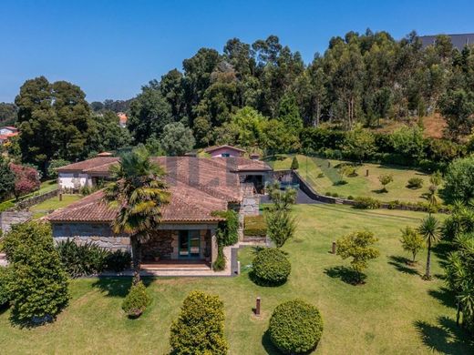 Luxury home in Vila Nova de Famalicão, Distrito de Braga