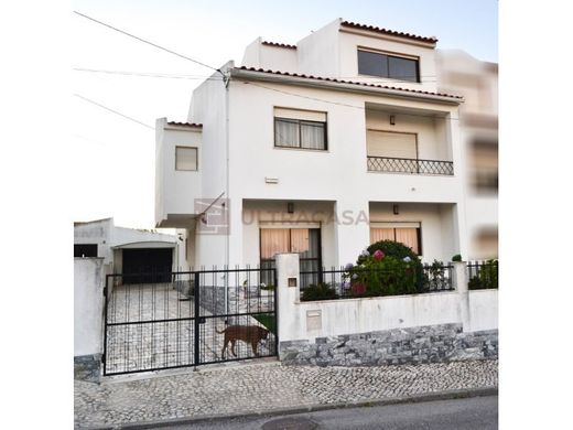 Συγκρότημα ανεξάρτητων κατοικιών σε Σίντρα, Sintra