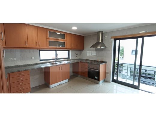 Maison individuelle à Almada, Distrito de Setúbal