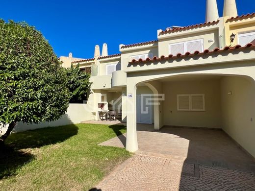 Willa wielorodzinna w Albufeira, Distrito de Faro