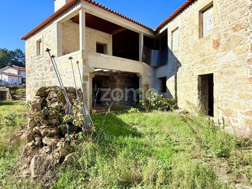Luxus-Haus in Vila Nova de Famalicão, Distrito de Braga