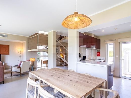 Villa Plurifamiliare a Lagoa, Distrito de Faro