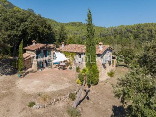 Landhaus in Mieres, Provinz Girona