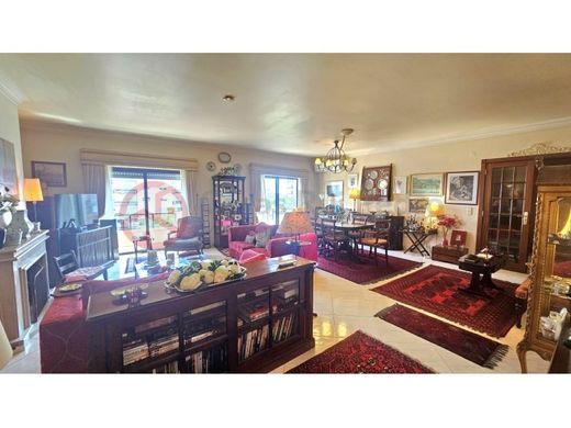 Piso / Apartamento en Amadora, Lisboa