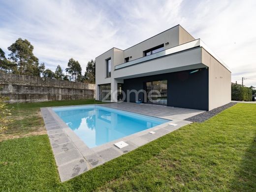 Casa di lusso a Esposende1, Esposende