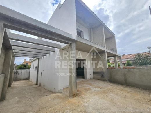 Yarɪ müstakil ev Seixal, Distrito de Setúbal