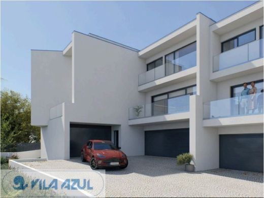 Villa Plurifamiliare a Gondomar, Oporto