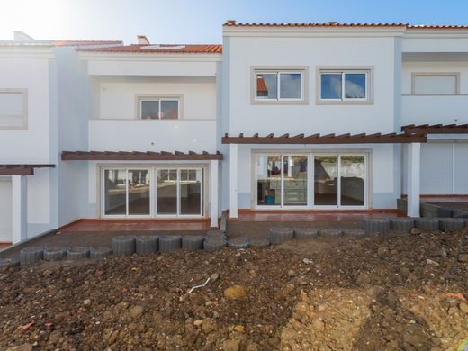 Semidetached House in Sintra, Lisbon