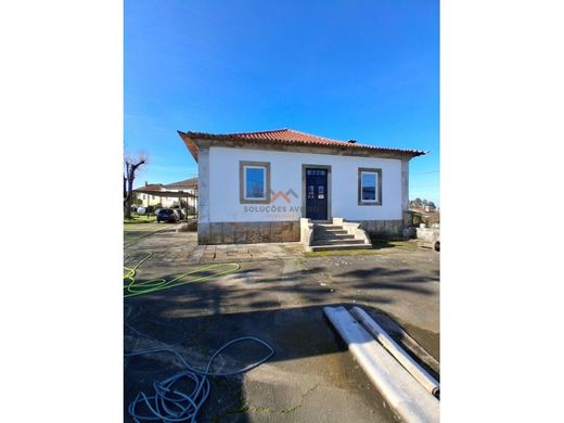 Einfamilienhaus in Águeda, Distrito de Aveiro