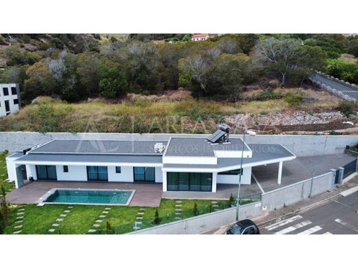 Maison de luxe à Machico, Madère