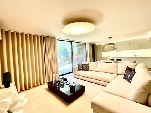 Διαμέρισμα σε Βίλα Νόβα ντε Γκάια, Vila Nova de Gaia