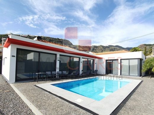 منزل ﻓﻲ Ribeira Brava, Madeira