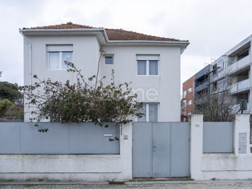 Luxury home in Porto, Distrito do Porto