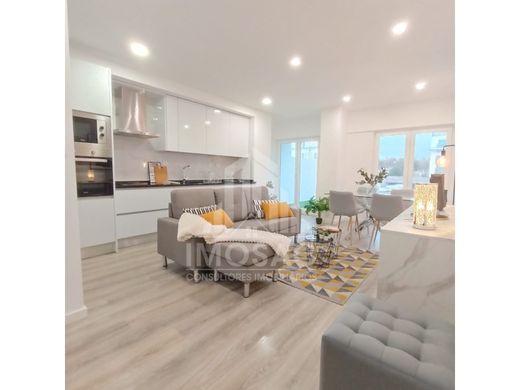 아파트 / Benfica, Lisbon