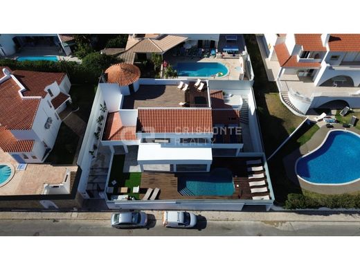 منزل ﻓﻲ Albufeira, Distrito de Faro