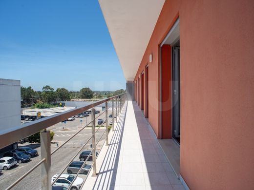 Daire Caldas da Rainha, Distrito de Leiria