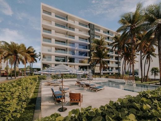 Apartment / Etagenwohnung in Funchal, Madeira
