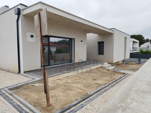 Элитный дом, Лейрия, Leiria