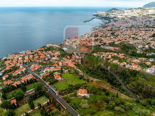 Grundstück in Funchal, Madeira