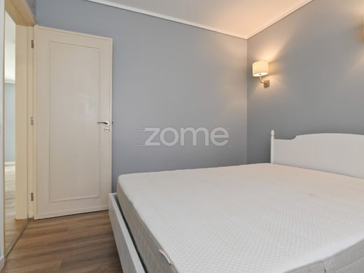 Apartment / Etagenwohnung in Cascais, Lissabon