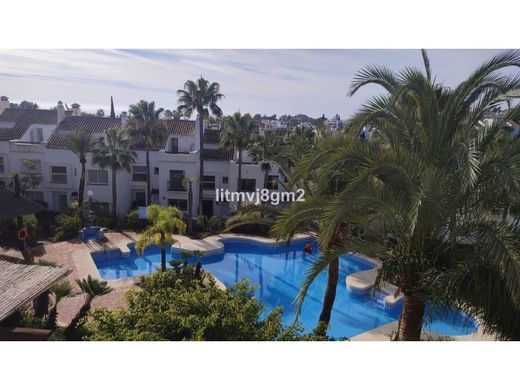 Villa multifamiliale à Marbella, Malaga