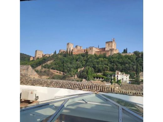 Wohnkomplexe in Granada, Andalusien