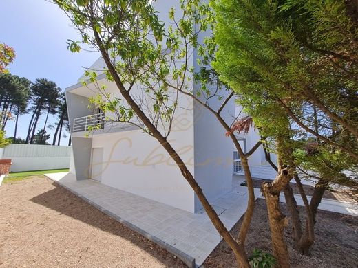 Luxury home in Sesimbra, Distrito de Setúbal