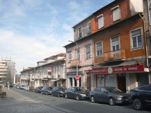 Santo Tirso, Distrito do Portoの高級住宅