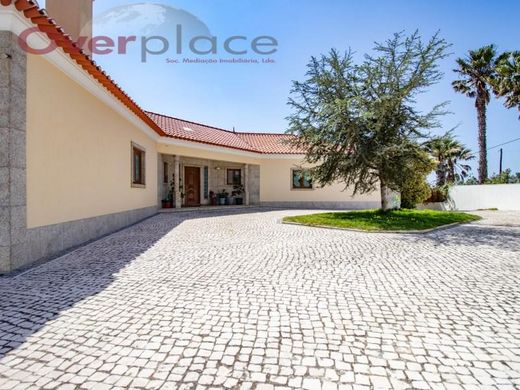 منزل ﻓﻲ Lourinhã, Distrito de Lisboa