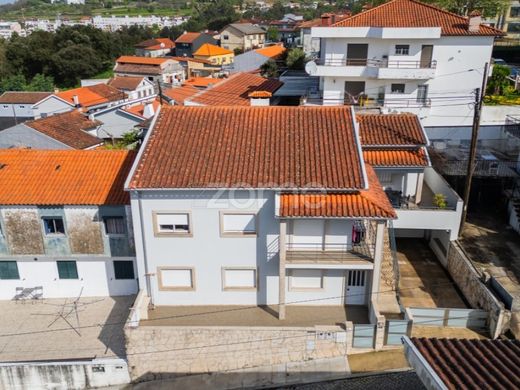 Πολυτελή κατοικία σε Μπράγκα, Braga
