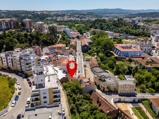 Leiria, Distrito de Leiriaのアパートメント・コンプレックス