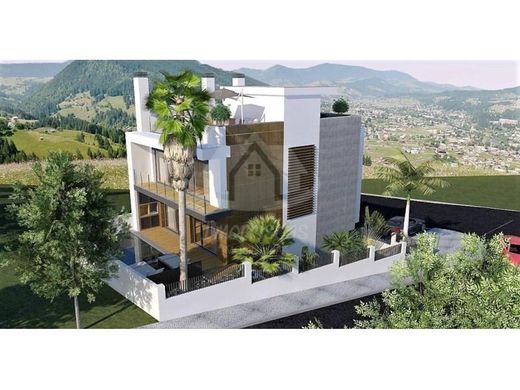 Συγκρότημα ανεξάρτητων κατοικιών σε Vila Franca de Xira, Distrito de Lisboa