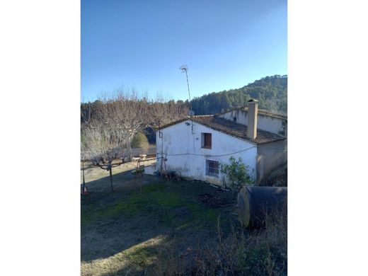 Casa Rústica en Bruñola, Provincia de Girona