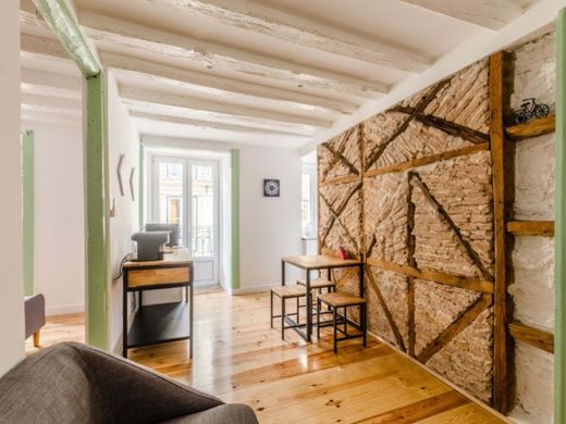 Apartment in Misericórdia, Lisbon