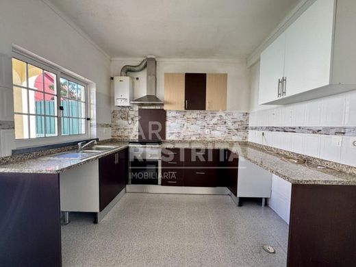 Luxe woning in Setúbal, Distrito de Setúbal