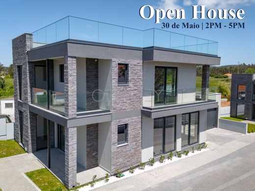 Detached House in Caldas da Rainha, Distrito de Leiria