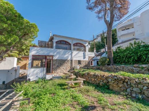Casa di lusso a Roses, Girona
