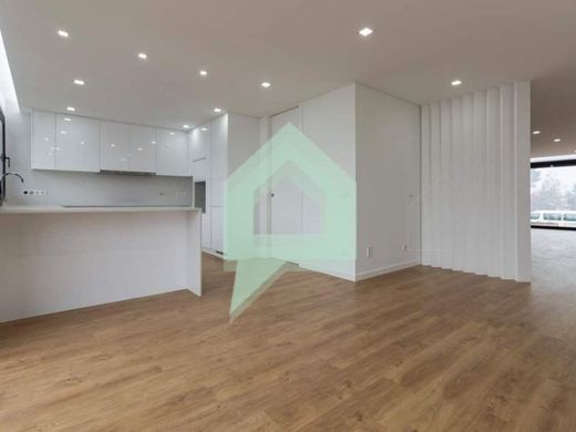 Willa wielorodzinna w Braga, Distrito de Braga