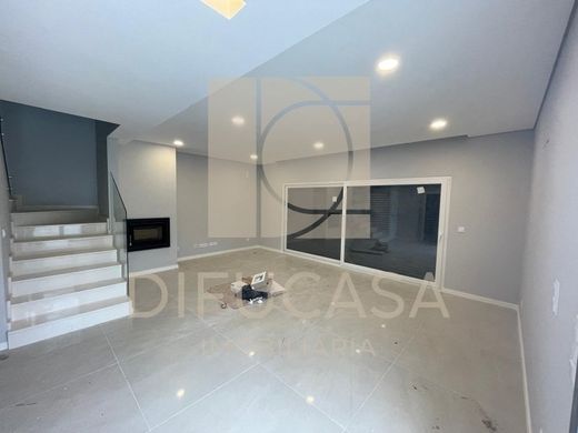 Yarɪ müstakil ev Seixal, Distrito de Setúbal