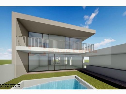 ‏וילה רב-משפחתית ב  Loures, Distrito de Lisboa