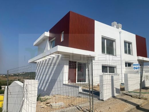 Semidetached House in Sintra, Lisbon