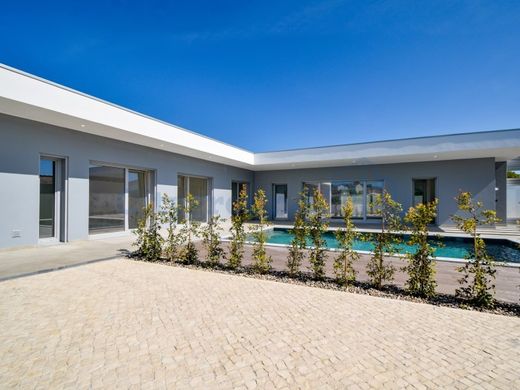 Luxury home in Caldas da Rainha, Distrito de Leiria