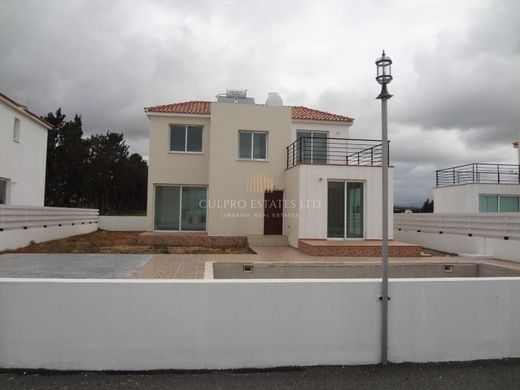 Mandriá, Paphos Districtのヴィラ