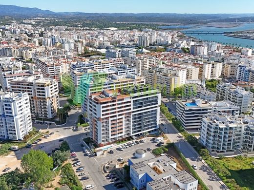 Apartment / Etagenwohnung in Portimão, Distrito de Faro