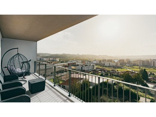 Apartamento - Paços de Ferreira, Porto