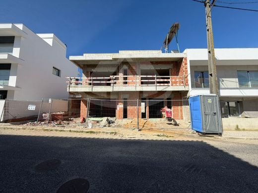 Casa Unifamiliare a Loures, Lisbona